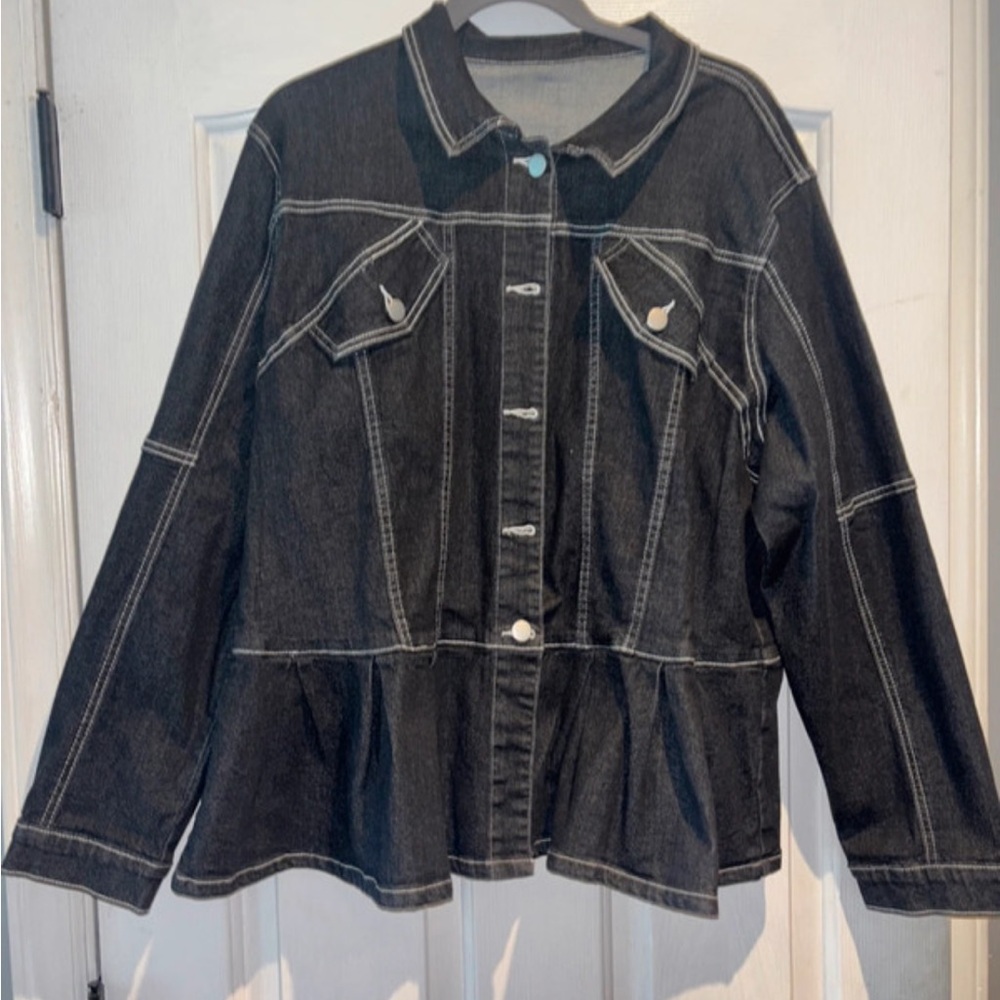 SHEIN Black Denim Jacket with White Stitching - Picture 2 of 4
